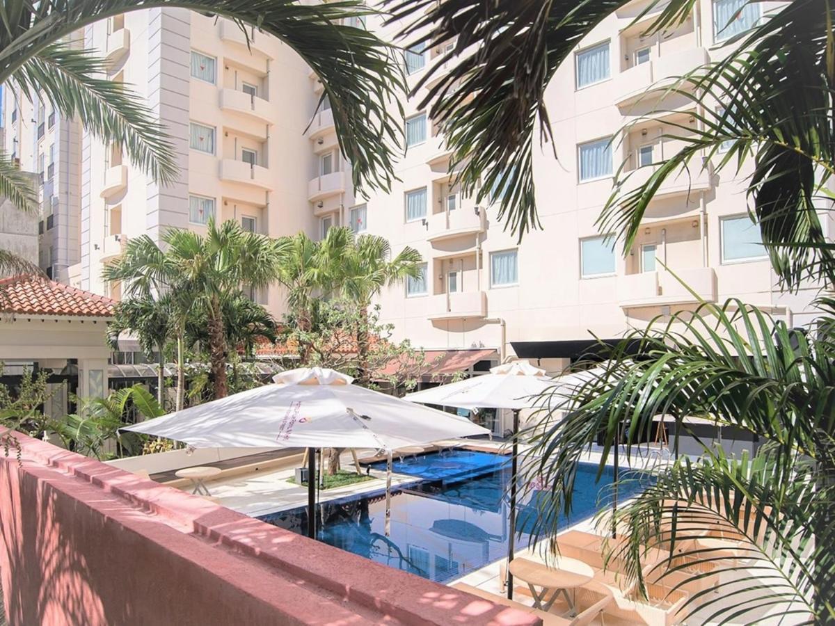 Hotel Palm Royal Naha Kokusai Street Екстериор снимка